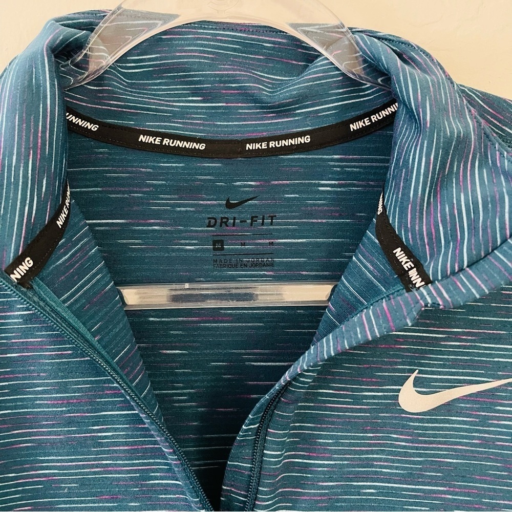 Women’s Nike Teal/ Blue Quarter-Zip Pullover - Picture 6 of 8